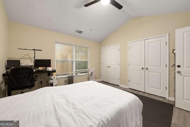 1035 Barnett Shoals Road 628, Athens, GA 30605