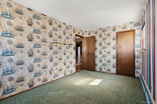 39 Cherry Street, Selden, NY 11784