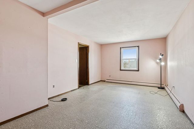 39 Cherry Street, Selden, NY 11784