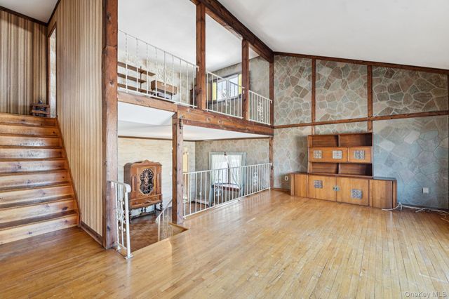 39 Cherry Street, Selden, NY 11784