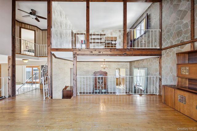 39 Cherry Street, Selden, NY 11784