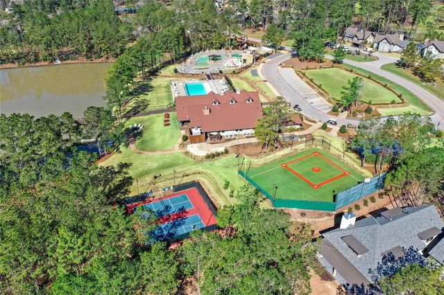 4427 Wynne Way, Montgomery, TX 77316