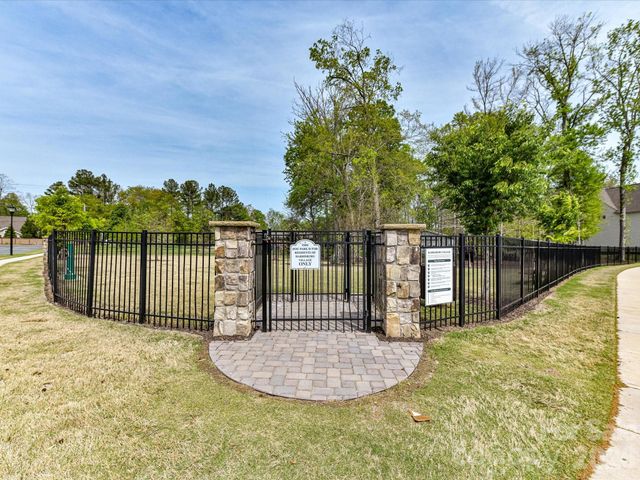 3869 Center Place Drive, Harrisburg, NC 28075