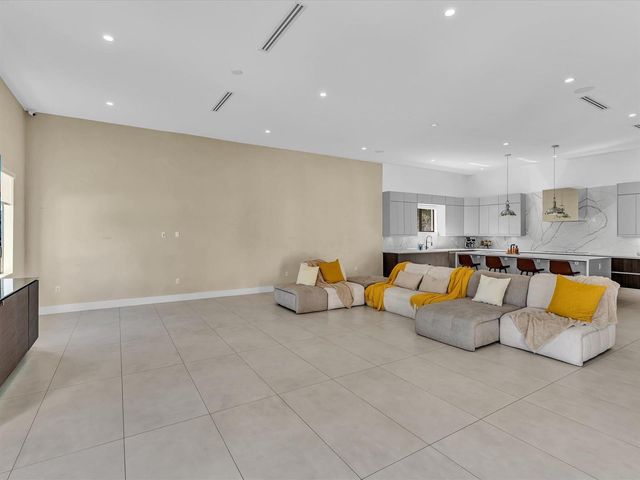 6122 SW 173RD Way, Southwest Ranches, FL 33331