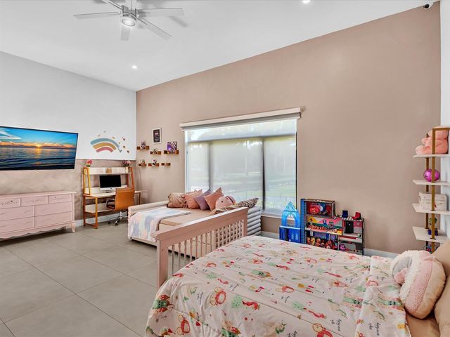 6122 SW 173RD Way, Southwest Ranches, FL 33331