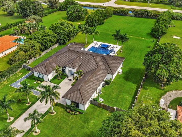 6122 SW 173RD Way, Southwest Ranches, FL 33331