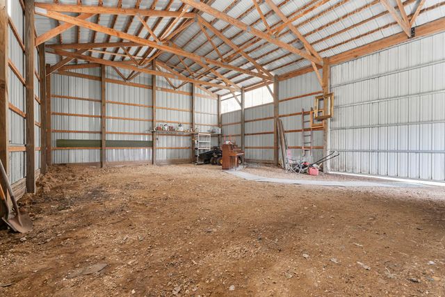 4715 W Crystal Lake Road, Mchenry, IL 60050