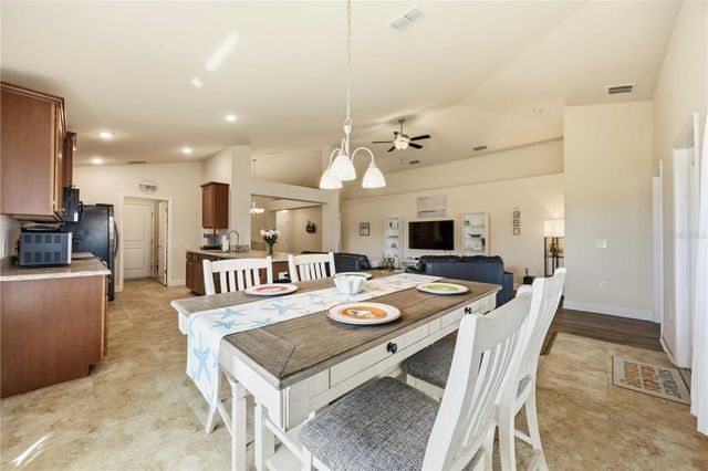 613 MEADOW POINTE DRIVE, Haines City, FL 33844