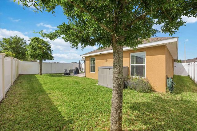 613 MEADOW POINTE DRIVE, Haines City, FL 33844