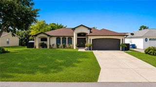 9052 Cypress DR N, Fort Myers, FL 33967