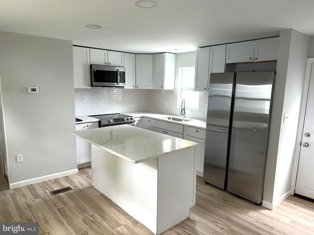 3517 WAGON TRAIN RD, Middle River, MD 21220