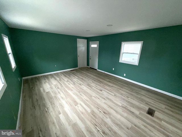 3517 WAGON TRAIN RD, Middle River, MD 21220