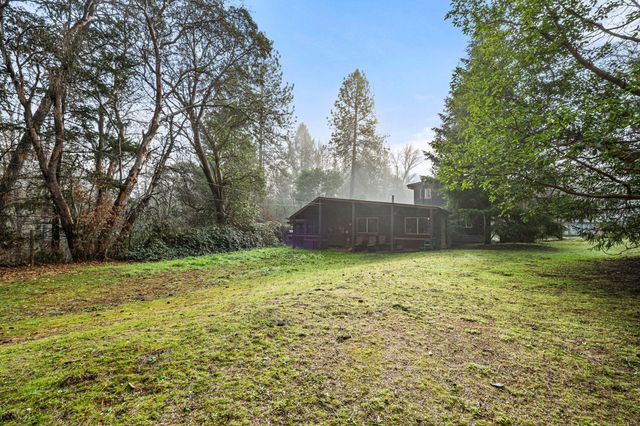 1608 Foots Creek R Fork Road, Gold Hill, OR 97525
