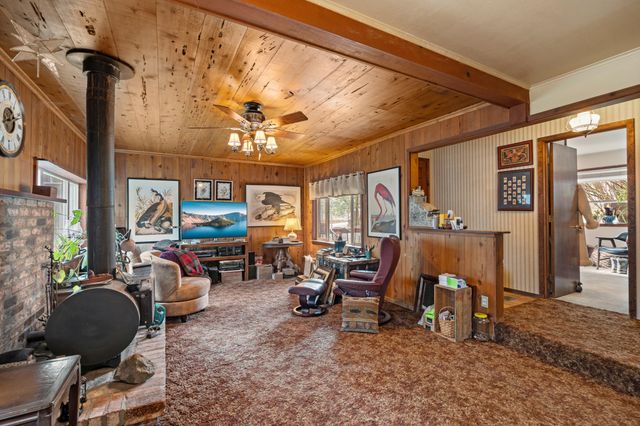 1608 Foots Creek R Fork Road, Gold Hill, OR 97525