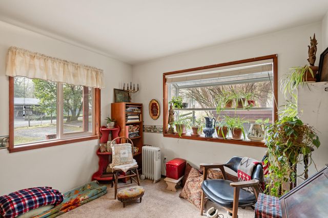 1608 Foots Creek R Fork Road, Gold Hill, OR 97525