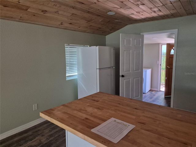 7409 RHODE ISLAND DRIVE, Tampa, FL 33619