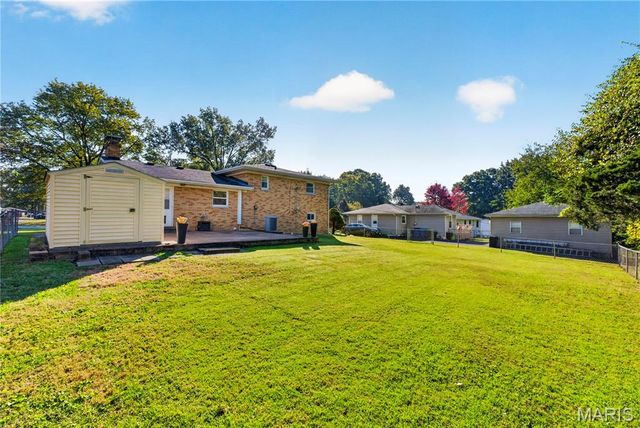 37 Venus Drive, Swansea, IL 62226