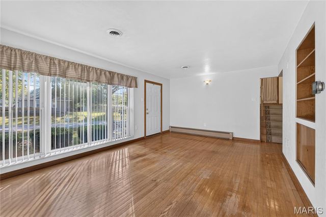37 Venus Drive, Swansea, IL 62226