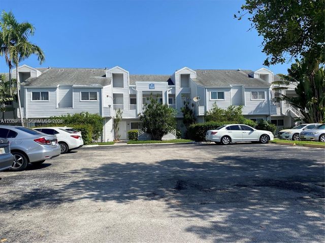 3409 NW 44th St 201, Oakland Park, FL 33309