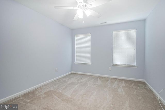 56 SUNDANCE DR, Hamilton, NJ 08619