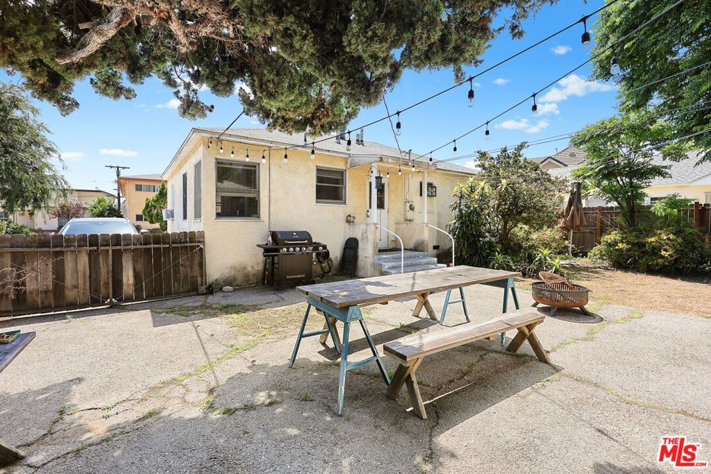 Image 10 of property listing at 4401 Westdale Avenue, Los Angeles, CA 90041