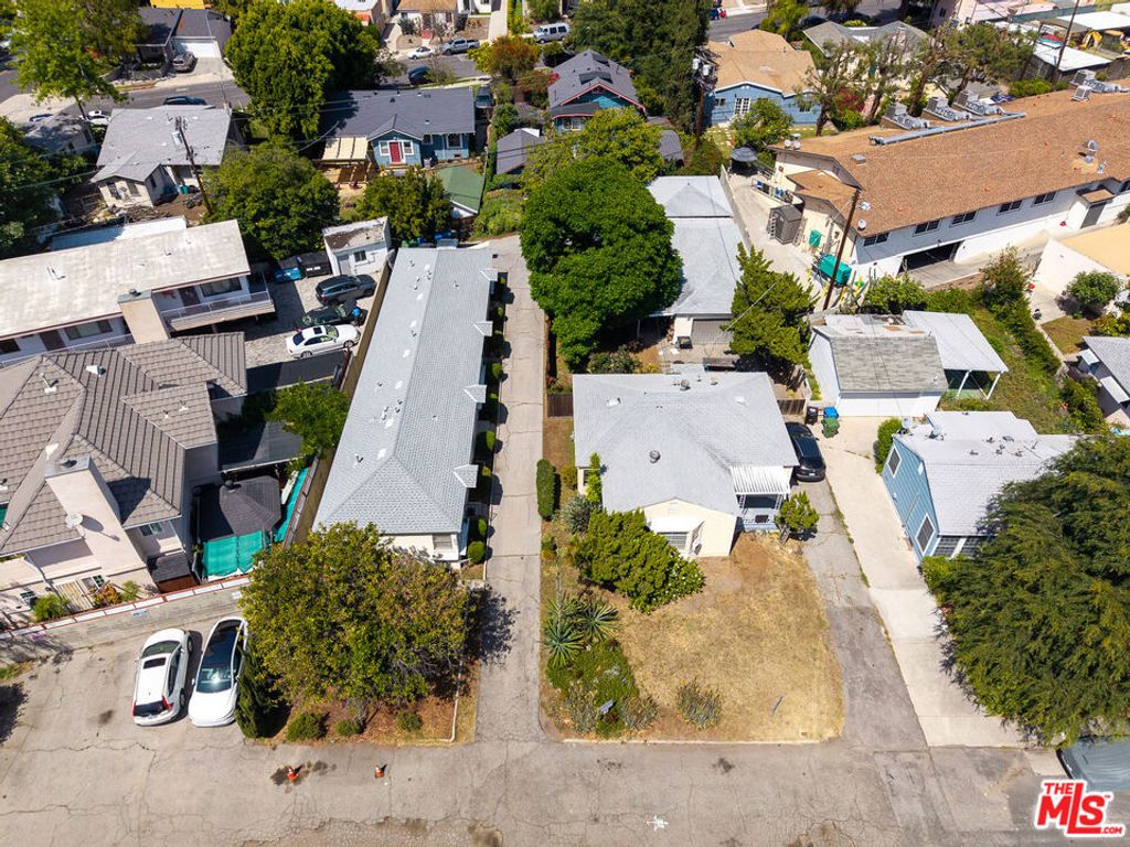 Image 15 of property listing at 4401 Westdale Avenue, Los Angeles, CA 90041