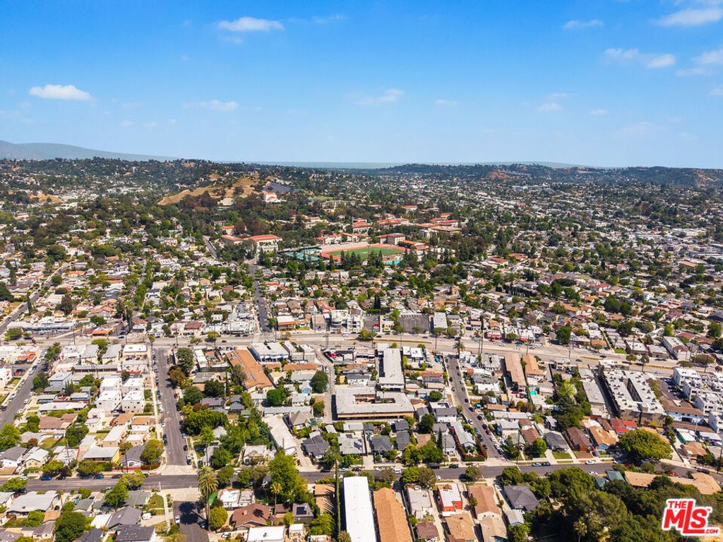 Image 22 of property listing at 4401 Westdale Avenue, Los Angeles, CA 90041