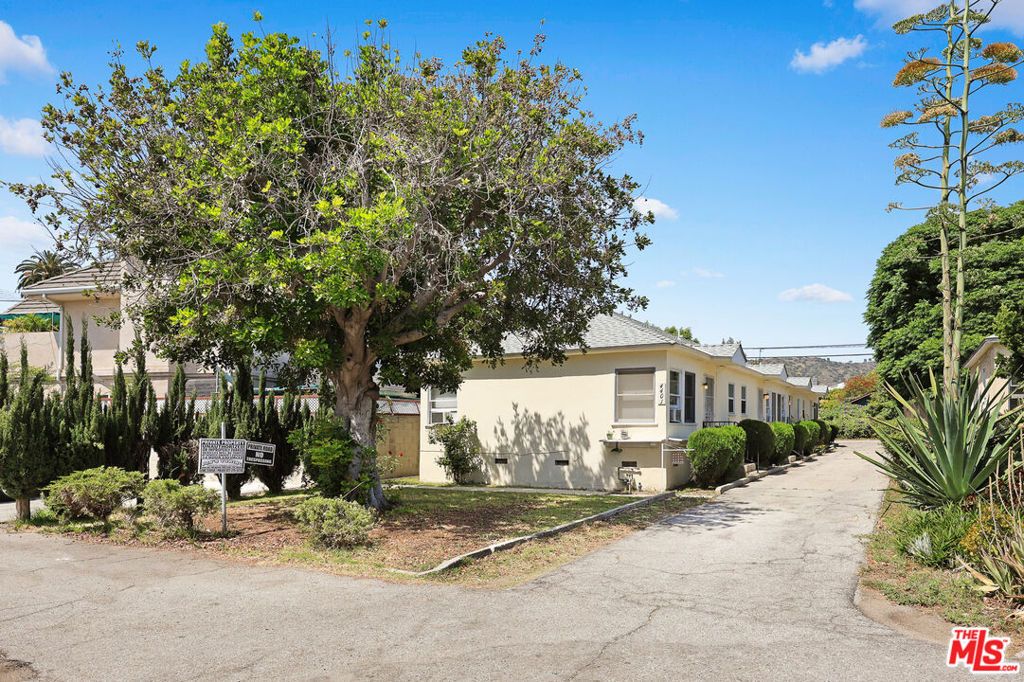 Image 5 of property listing at 4401 Westdale Avenue, Los Angeles, CA 90041