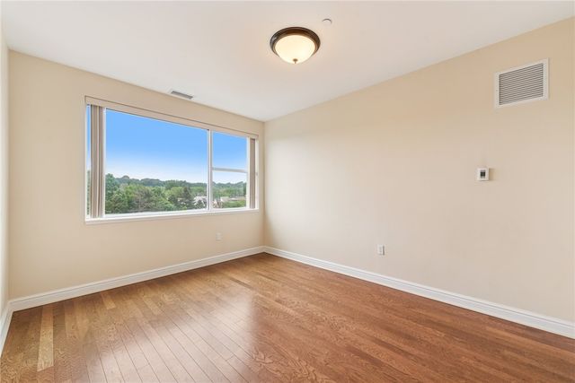 5570 Centre Ave 306, Shadyside, PA 15232