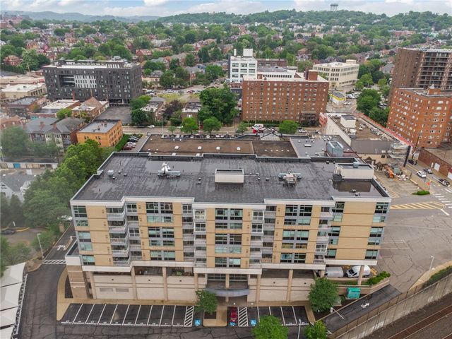 5570 Centre Ave 306, Shadyside, PA 15232