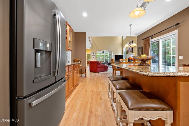 14 Little Drive, Malta, NY 12020