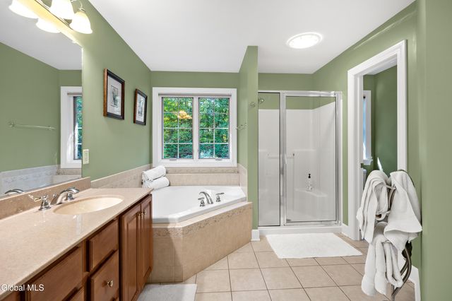 14 Little Drive, Malta, NY 12020