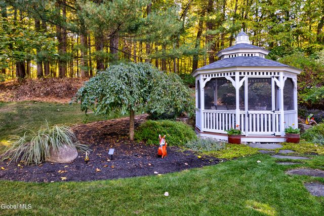 14 Little Drive, Malta, NY 12020