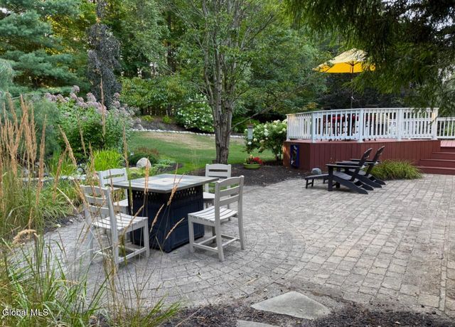 14 Little Drive, Malta, NY 12020