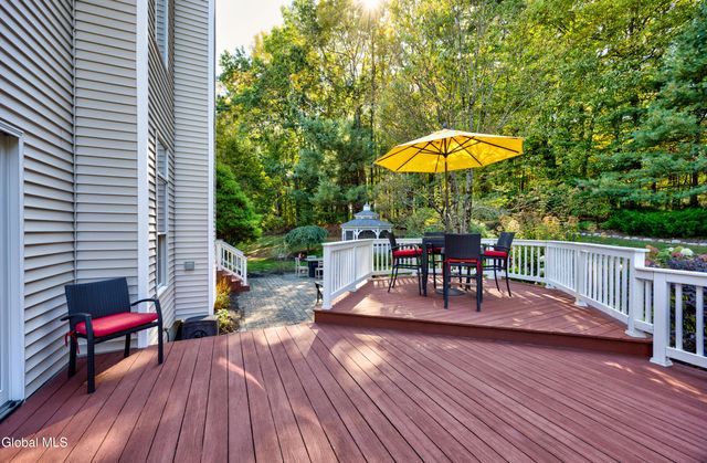 14 Little Drive, Malta, NY 12020