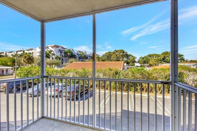 1131 SE 4th Street 2030, Boynton Beach, FL 33435