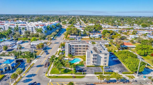 1131 SE 4th Street 2030, Boynton Beach, FL 33435