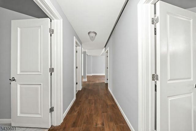 69 Summit Rd, Elizabeth City, NJ 07208