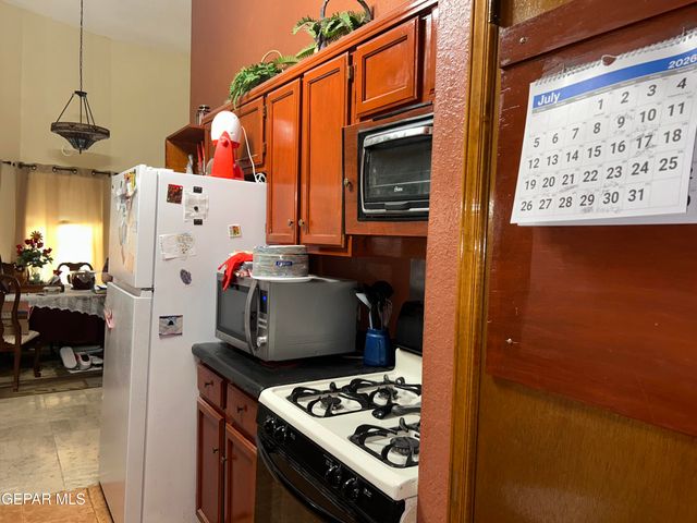 777 MARTHA GALE Drive 777 Martha Gale, El Paso, TX 79912