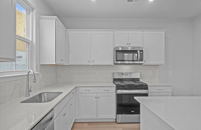 1329 Capefox Drive, Spartanburg, SC 29303