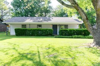 504 Green Oak Lane, White Hall, AR 71602
