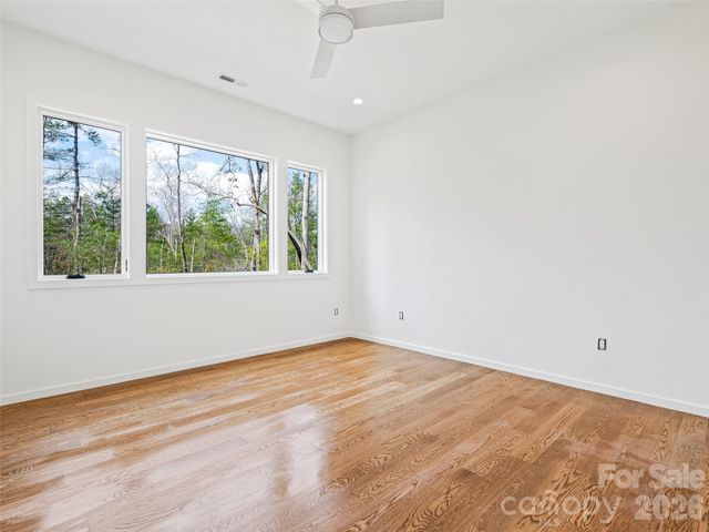 140 Upperfell Court, Asheville, NC 28803
