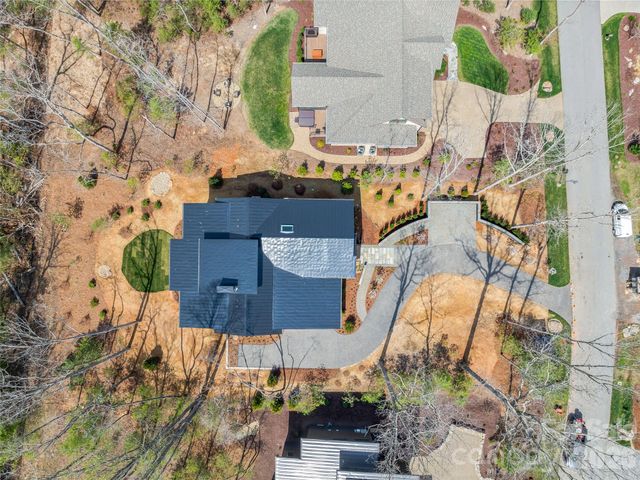 140 Upperfell Court, Asheville, NC 28803