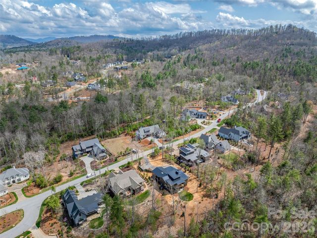 140 Upperfell Court, Asheville, NC 28803
