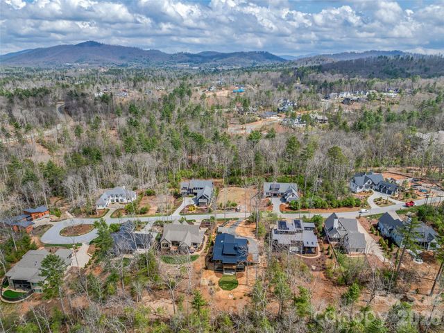 140 Upperfell Court, Asheville, NC 28803