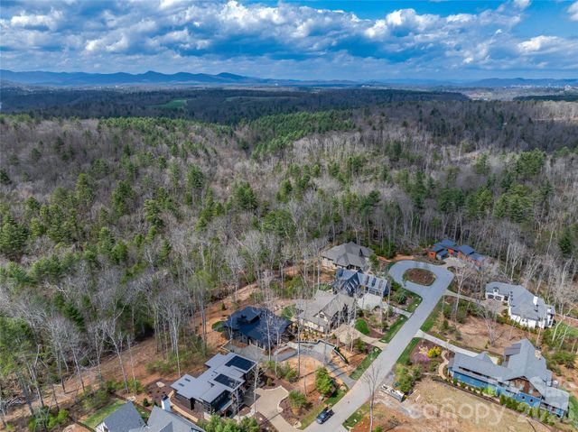 140 Upperfell Court, Asheville, NC 28803