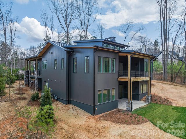 140 Upperfell Court, Asheville, NC 28803