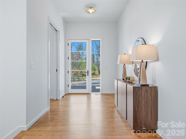 140 Upperfell Court, Asheville, NC 28803
