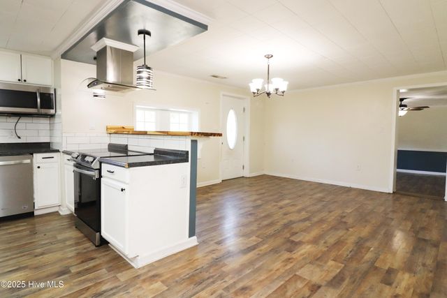 8240 Highway 70, Newport, NC 28570