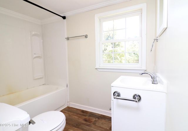 8240 Highway 70, Newport, NC 28570